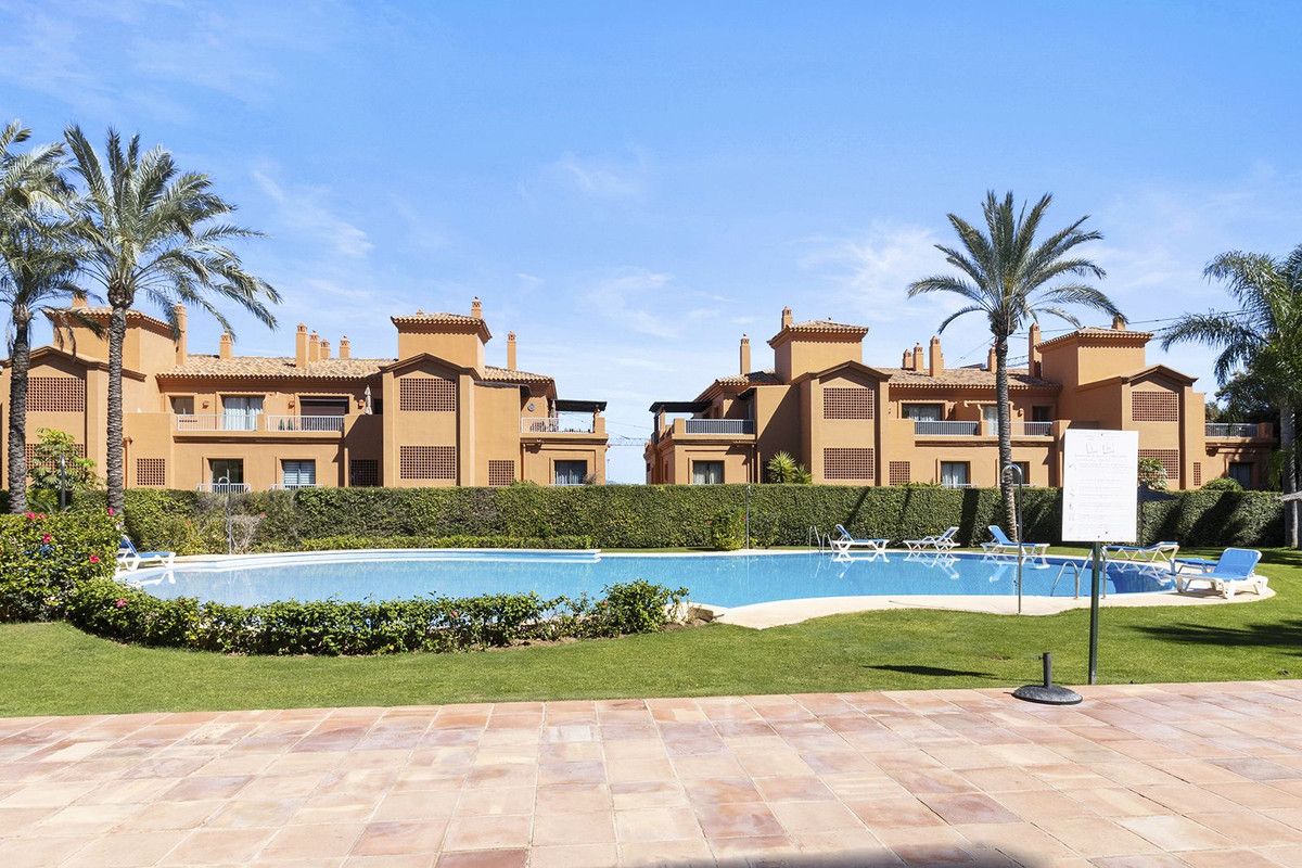 Ground Floor Apartment in Atalaya, Atalaya, 2/12