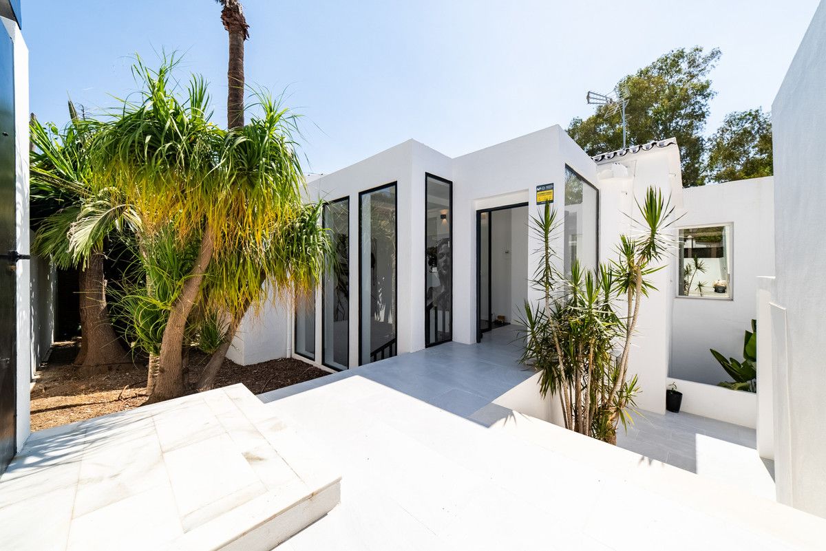 Villa individuelle à Nueva Andalucía, Nueva Andalucía, 4/12