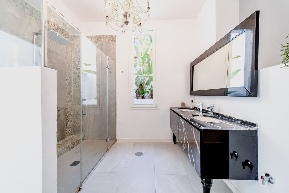 Villa individuelle à Nueva Andalucía, Nueva Andalucía, 8/12
