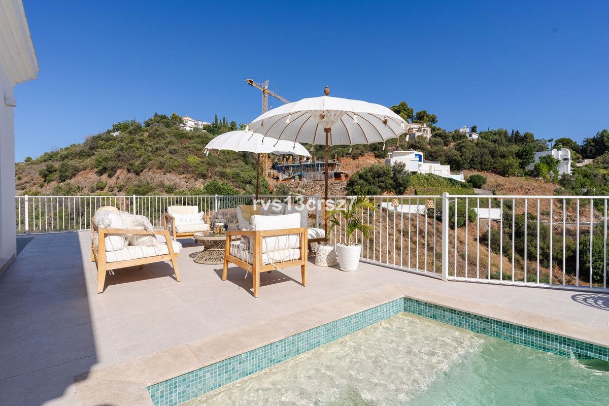 Detached Villa in El Rosario, El Rosario, 2/12