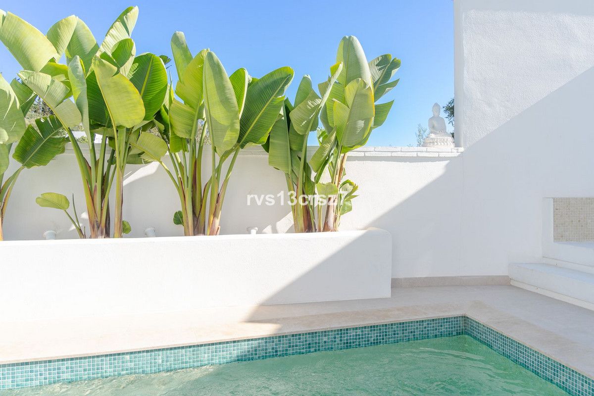 Detached Villa in El Rosario, El Rosario, 12/12