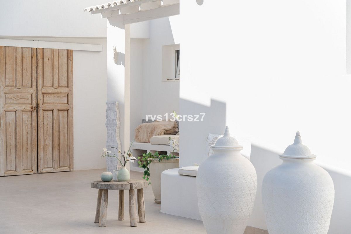 Detached Villa in El Rosario, El Rosario, 5/12