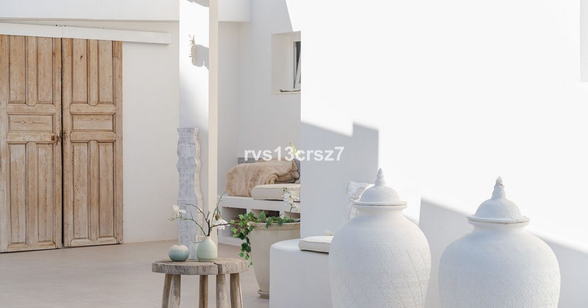 Detached Villa in El Rosario, El Rosario, 5/12