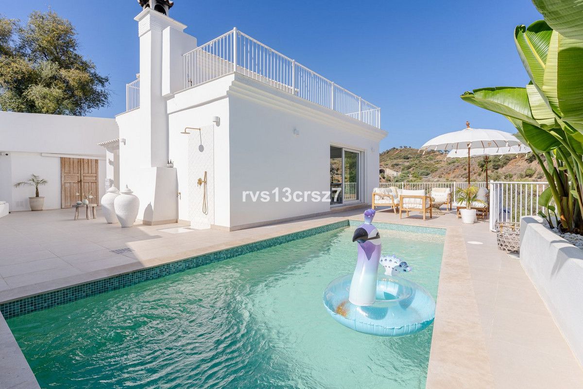 Detached Villa in El Rosario, El Rosario, 10/12