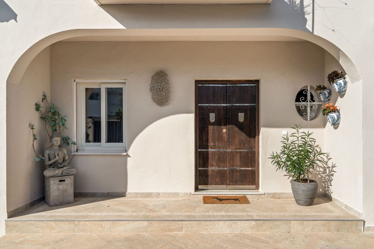Villa Independiente en Estepona, Estepona, 3/12