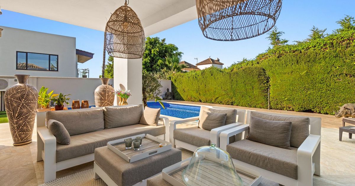 Villa Independiente en Estepona, Estepona, 6/12