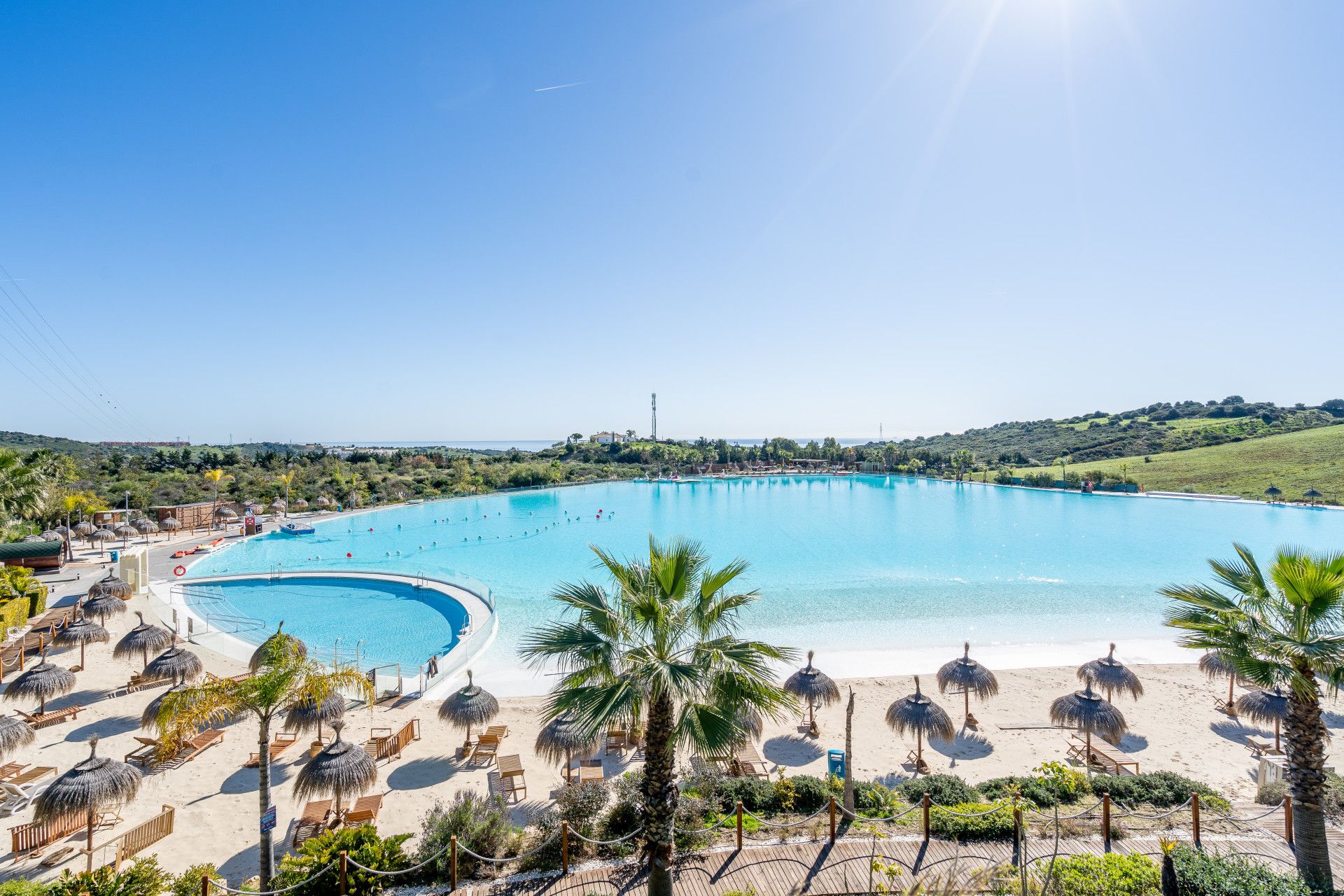 Apartament na parterze w Casares, Alcazaba Lagoon, Casares, 1/12