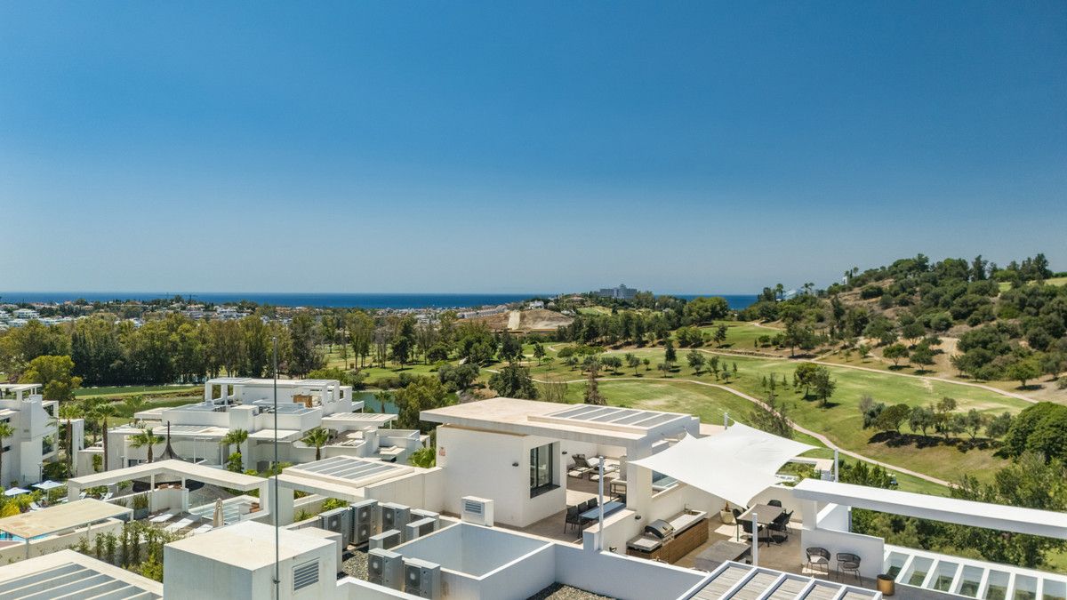 Penthouse Duplex in Benahavís, Benahavís, 2/12