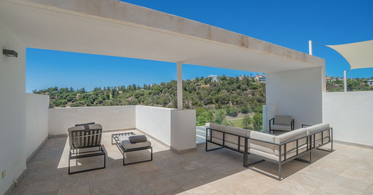 Penthouse Duplex in Benahavís, Benahavís, 12/12