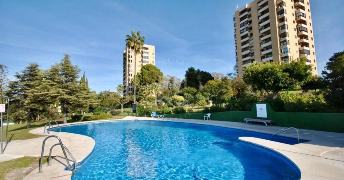Middle Floor Studio in Nueva Andalucía, Nueva Andalucía, 1/12
