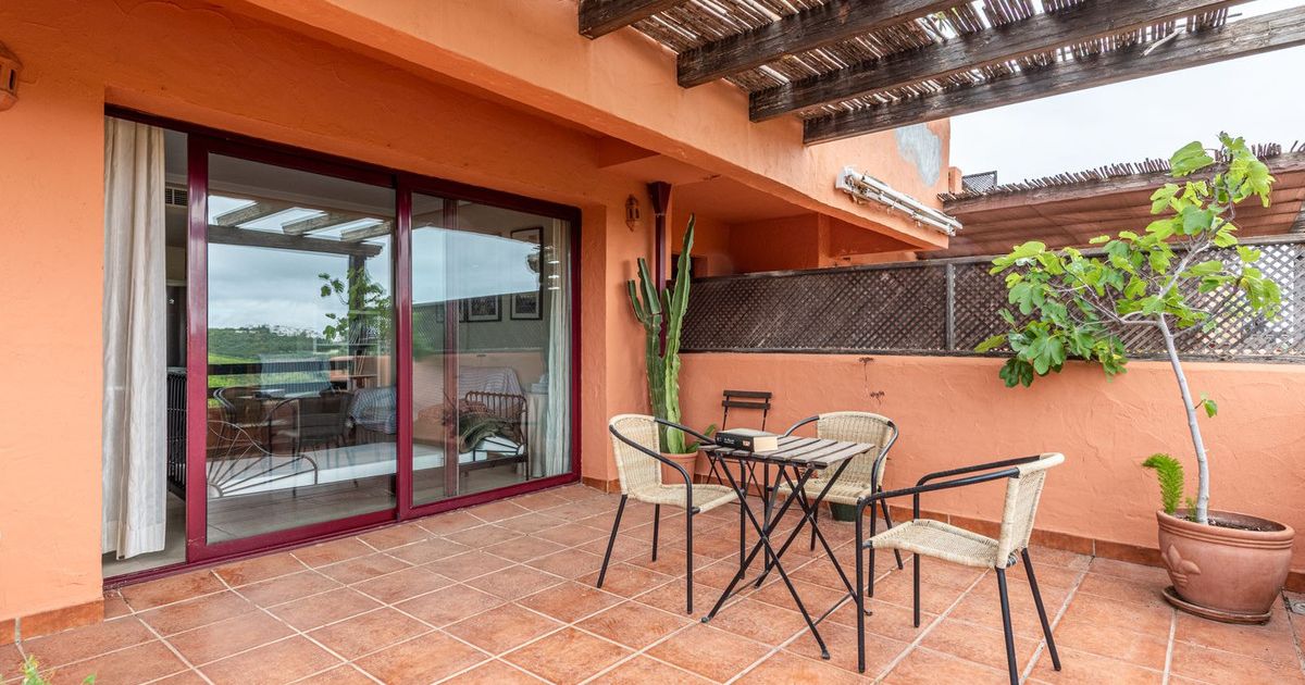Квартира на среднем этаже в Casares, Casares, 2/12