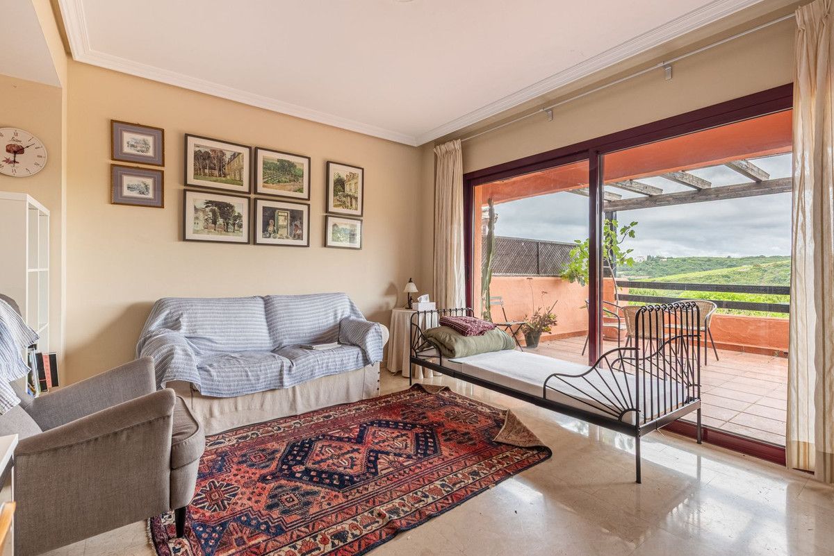 Квартира на среднем этаже в Casares, Casares, 3/12