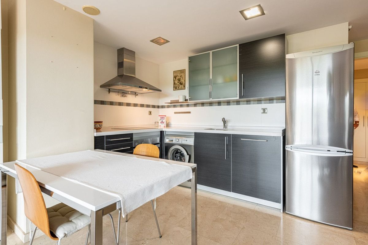 Квартира на среднем этаже в Casares, Casares, 6/12