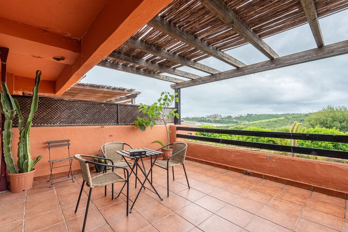 Квартира на среднем этаже в Casares, Casares, 10/12
