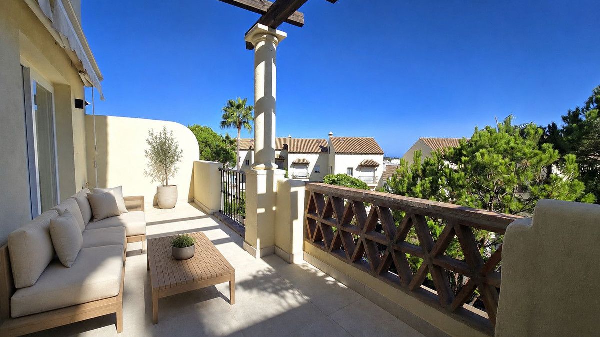Townhouse in Nueva Andalucía, Nueva Andalucía, 4/12