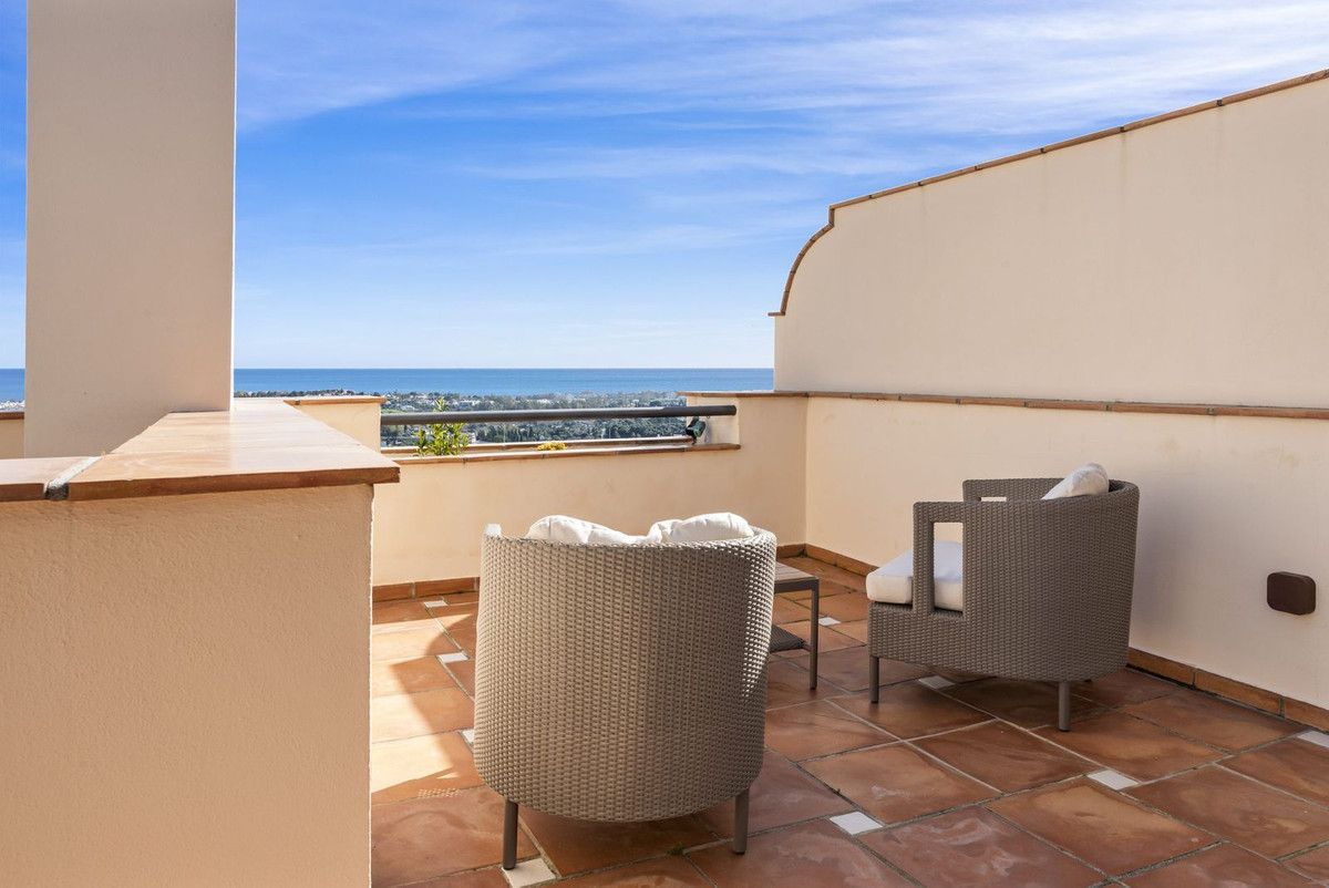 Penthouse Duplex in Benahavís, Benahavís, 12/12