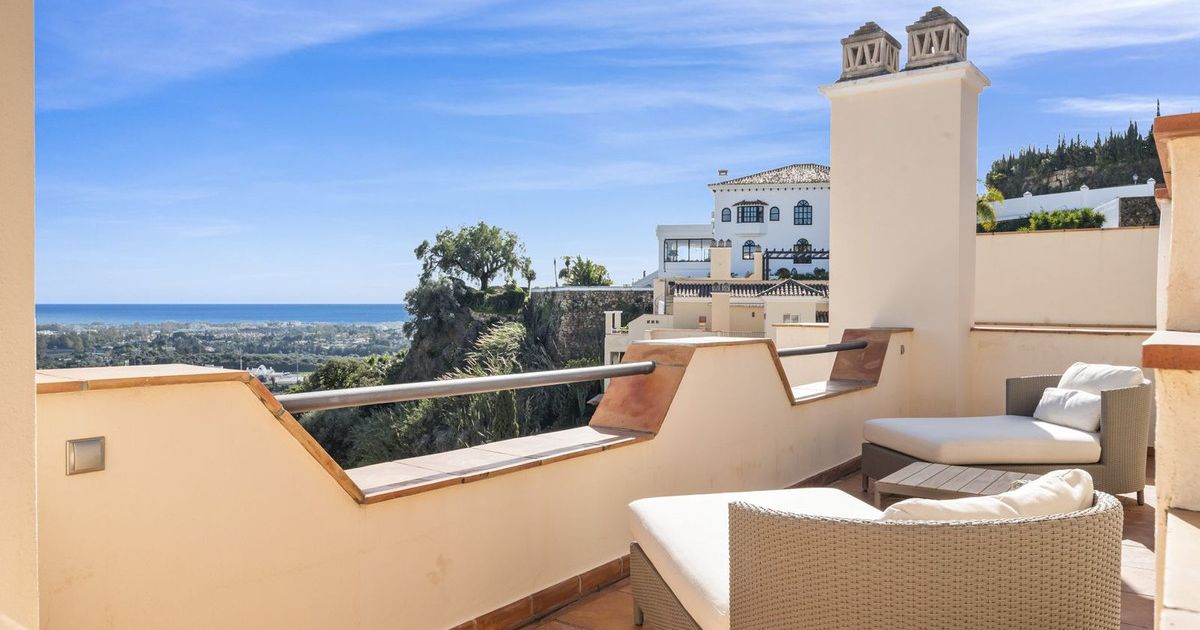 Penthouse Duplex in Benahavís, Benahavís, 10/12