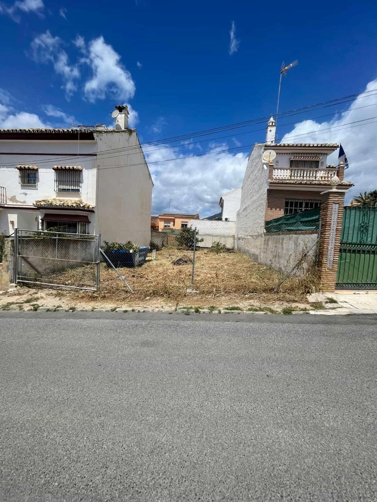 Residential Plot in Fuengirola, Fuengirola, 1/3