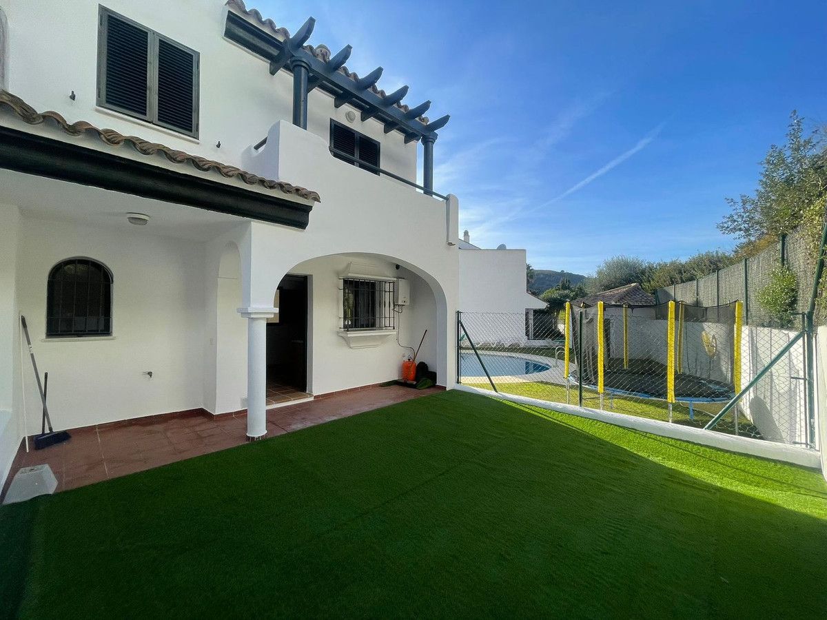 Halfvrijstaande woning in Manilva, Manilva, 1/12