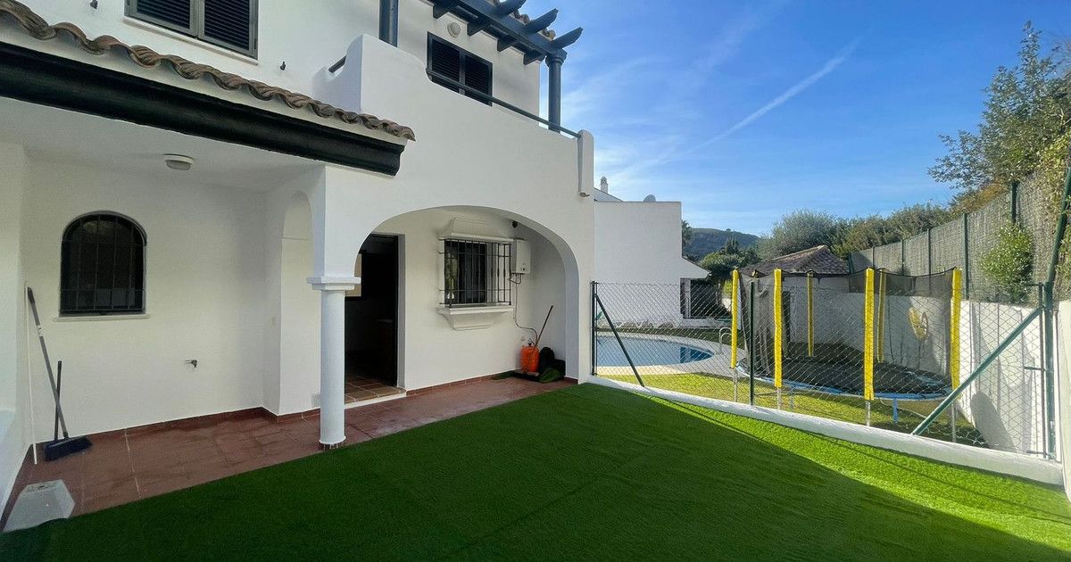 Halfvrijstaande woning in Manilva, Manilva, 1/12