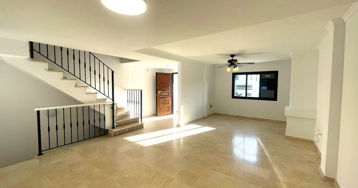 Halfvrijstaande woning in Manilva, Manilva, 2/12