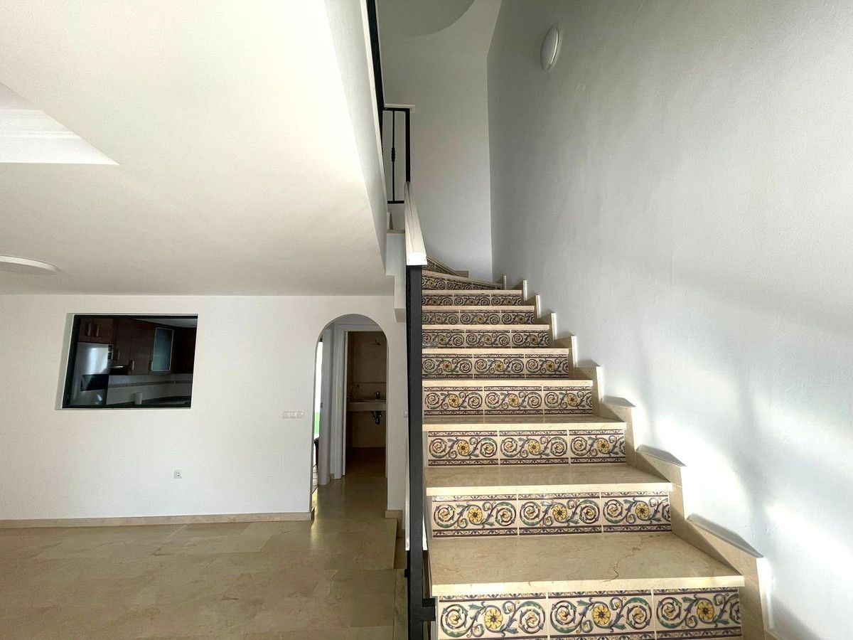 Halfvrijstaande woning in Manilva, Manilva, 12/12