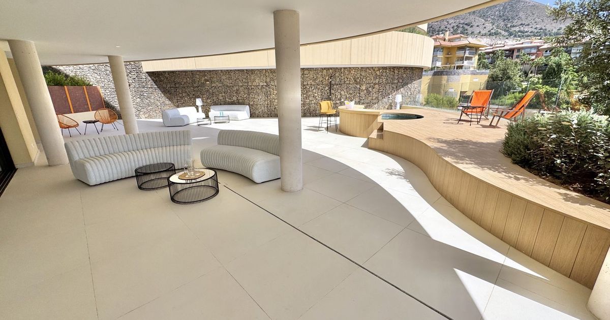 Квартира на нижнем этаже в Benalmadena Costa, Benalmadena Costa, 6/12