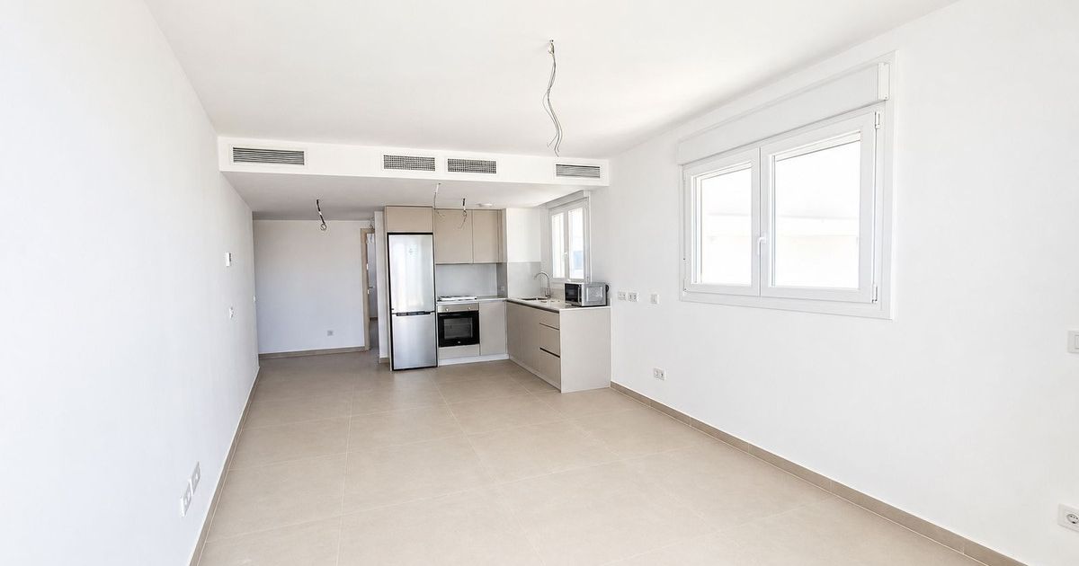 Middle Floor Apartment in Manilva, Manilva, 7/12
