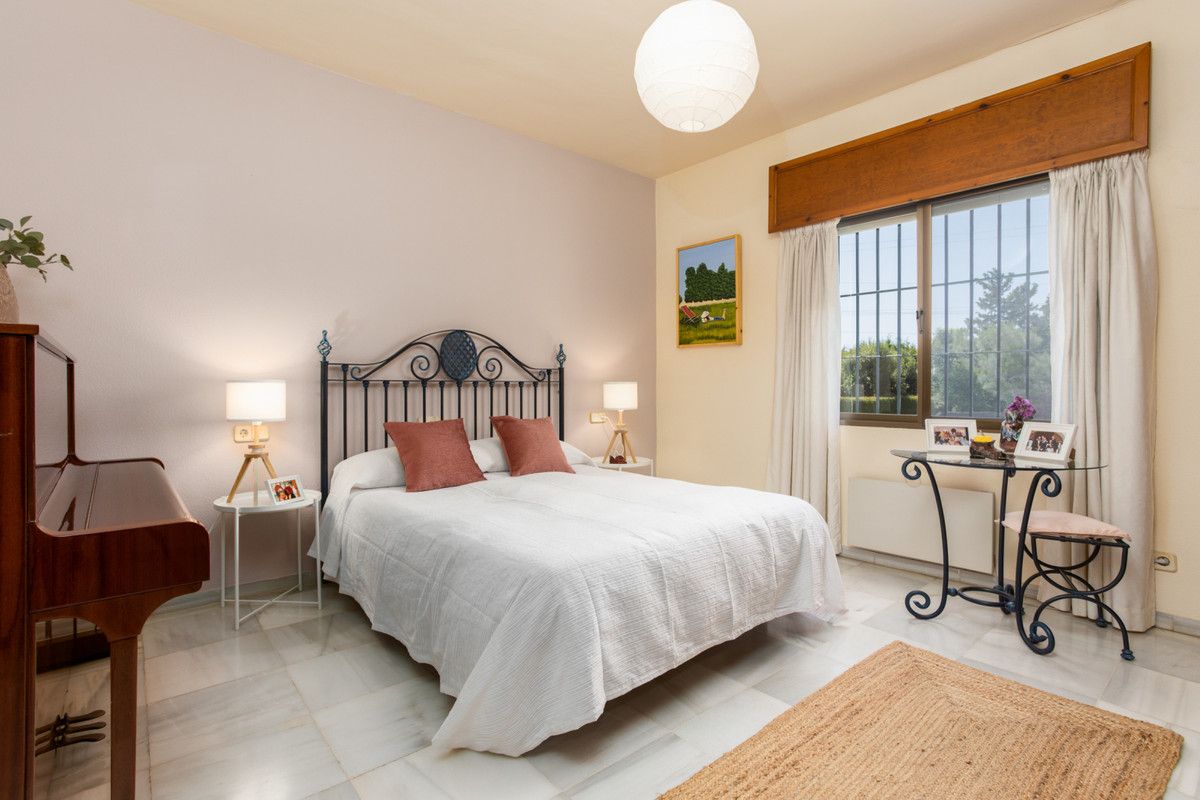 Wolnostojąca willa w Marbella, Marbella, 4/12