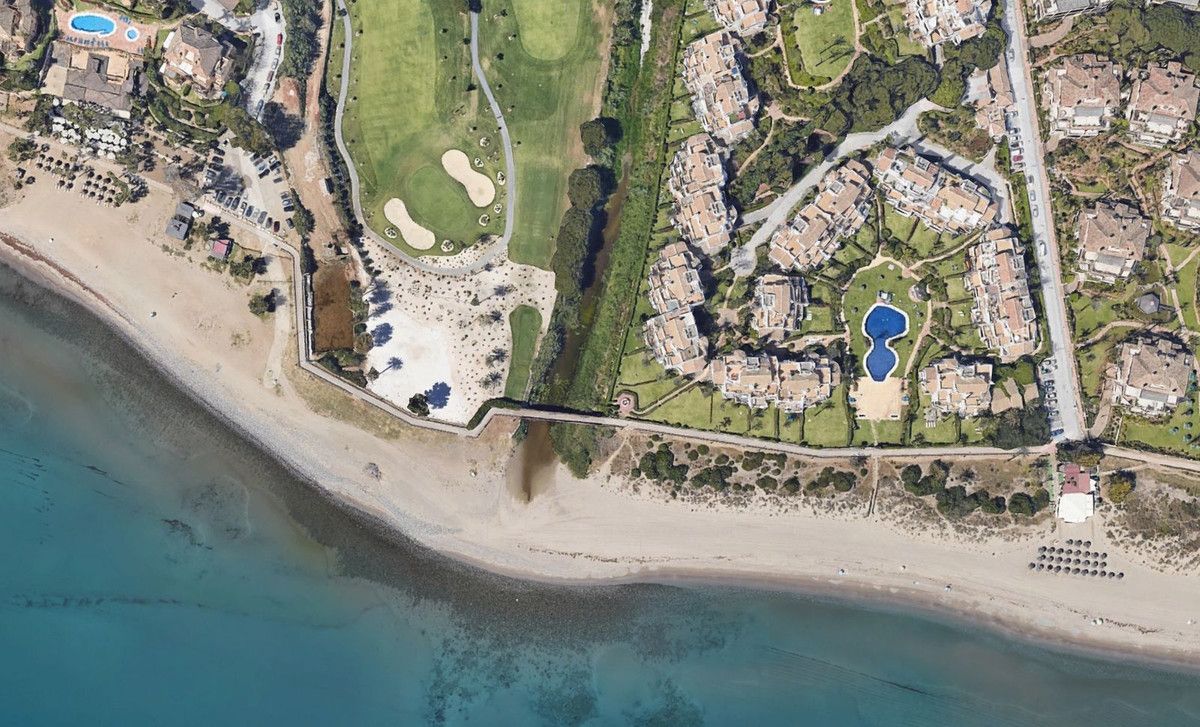 Apartamento en Planta Baja en Marbella, Marbella, 2/12