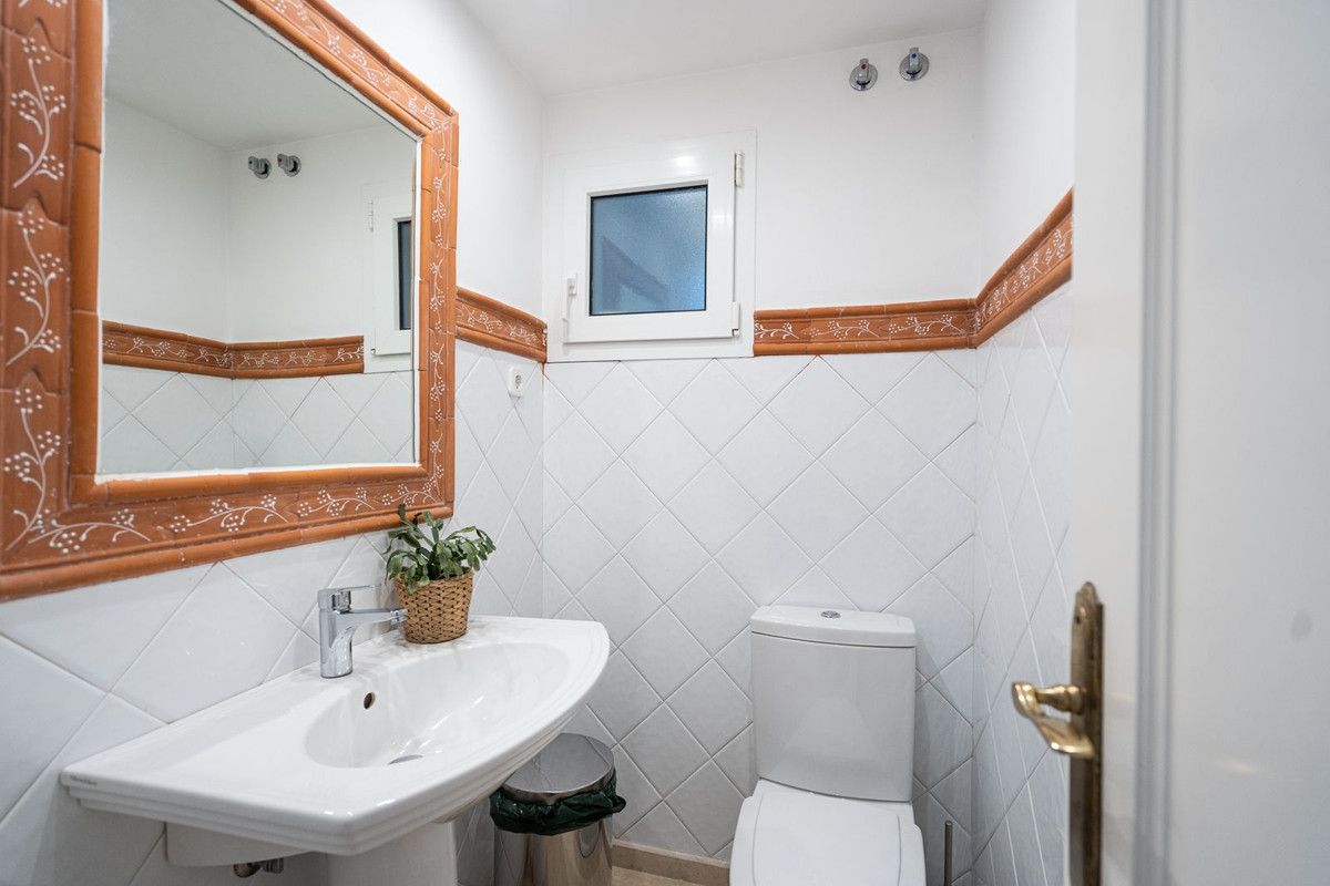 Apartamento en Planta Baja en Marbella, Marbella, 12/12