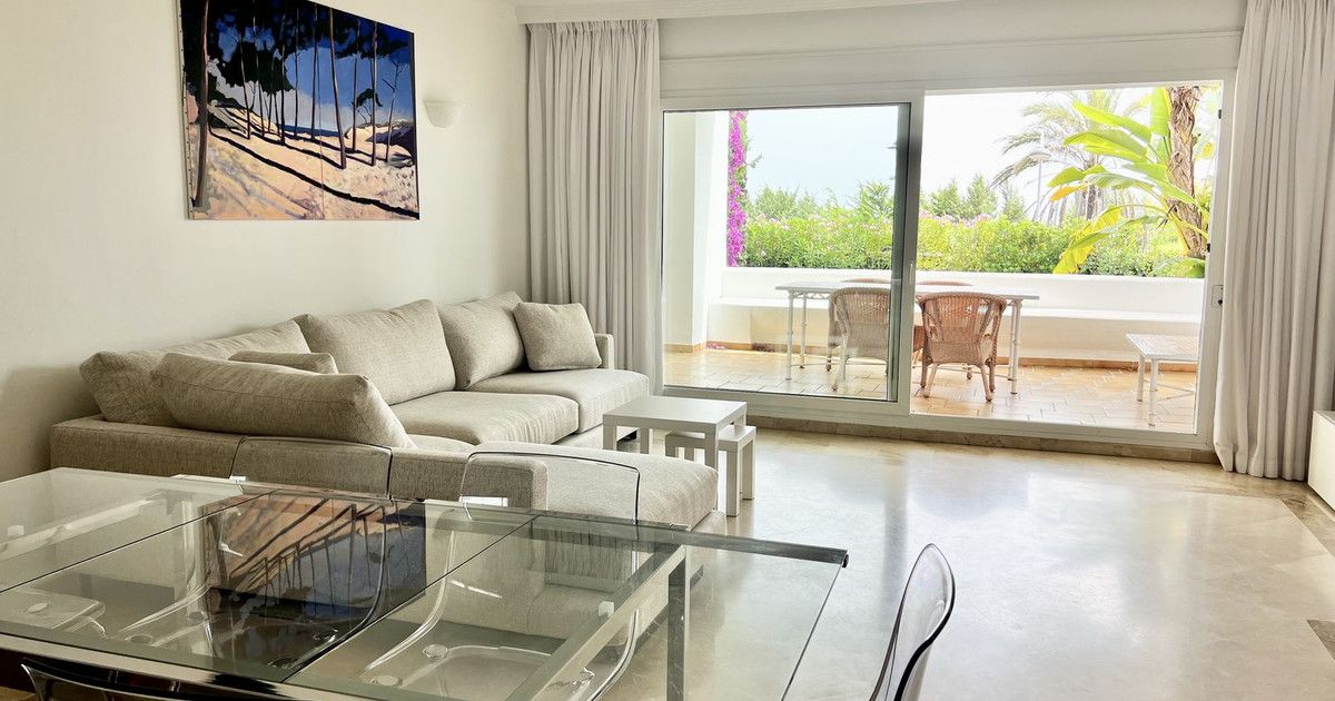 Apartamento en Planta Baja en Marbella, Marbella, 5/12