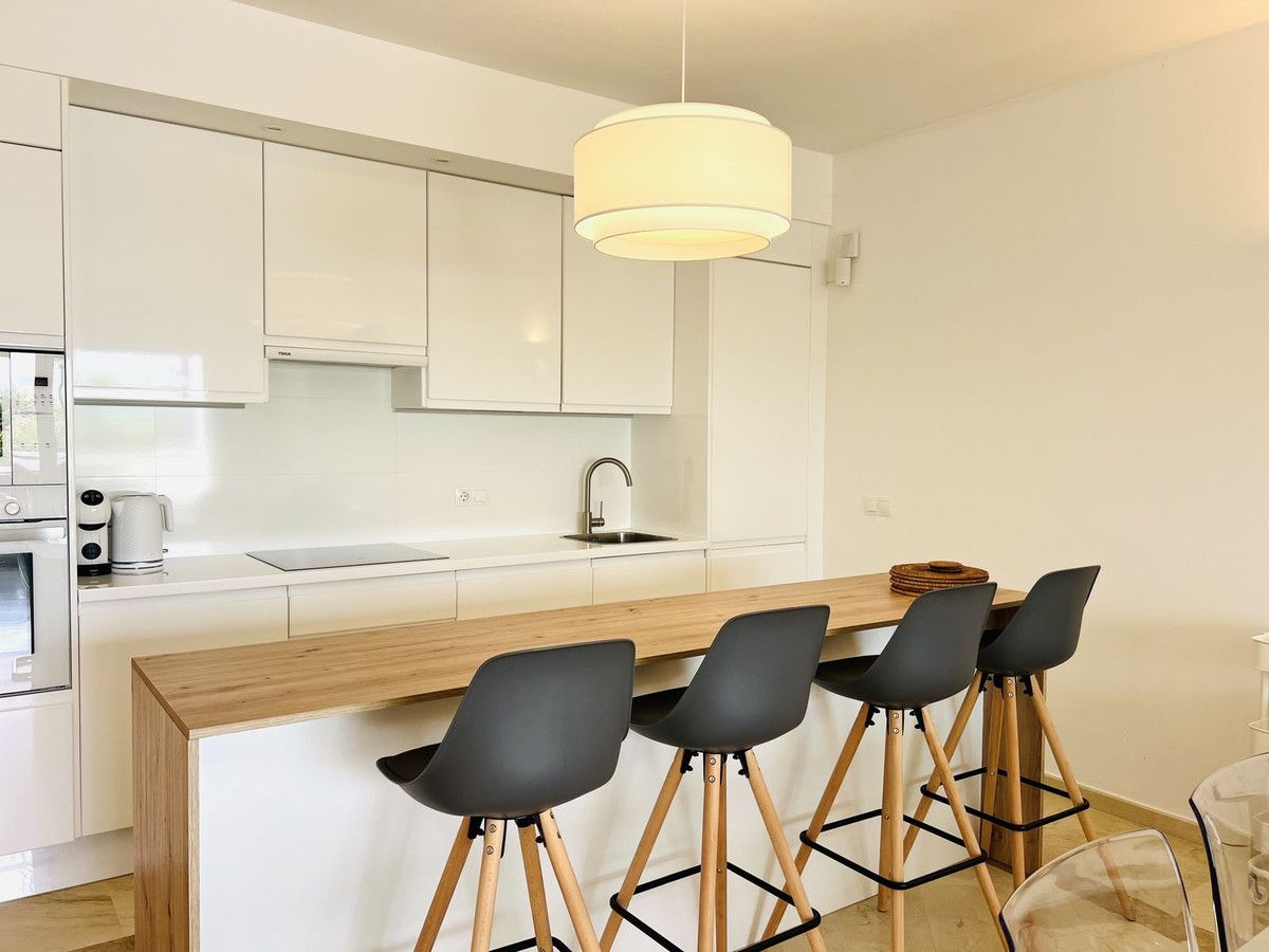 Apartamento en Planta Baja en Marbella, Marbella, 6/12