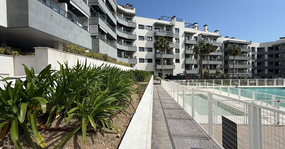 Middle Floor Apartment in Las Lagunas, Las Lagunas, 1/12
