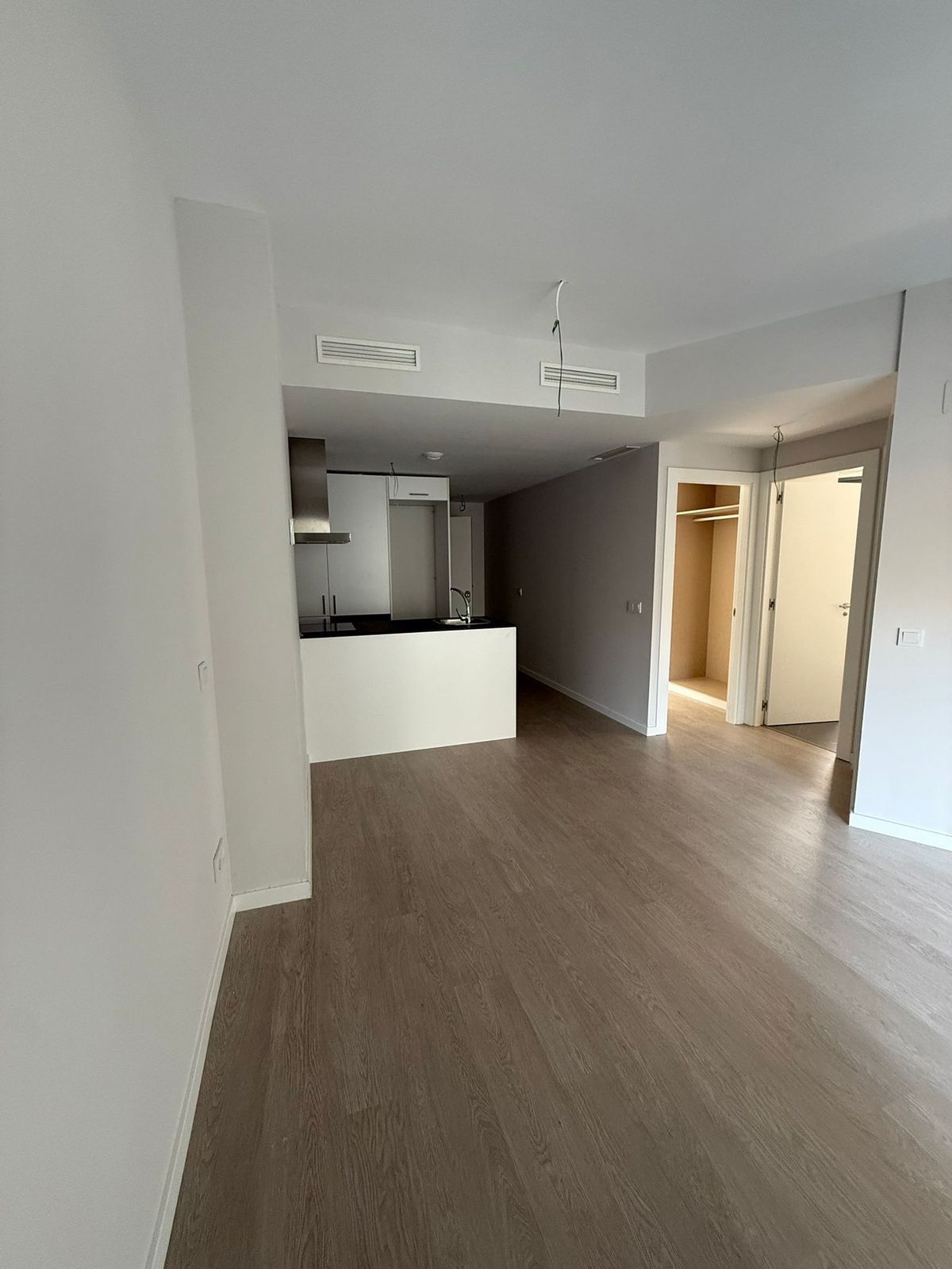 Middle Floor Apartment in Las Lagunas, Las Lagunas, 12/12