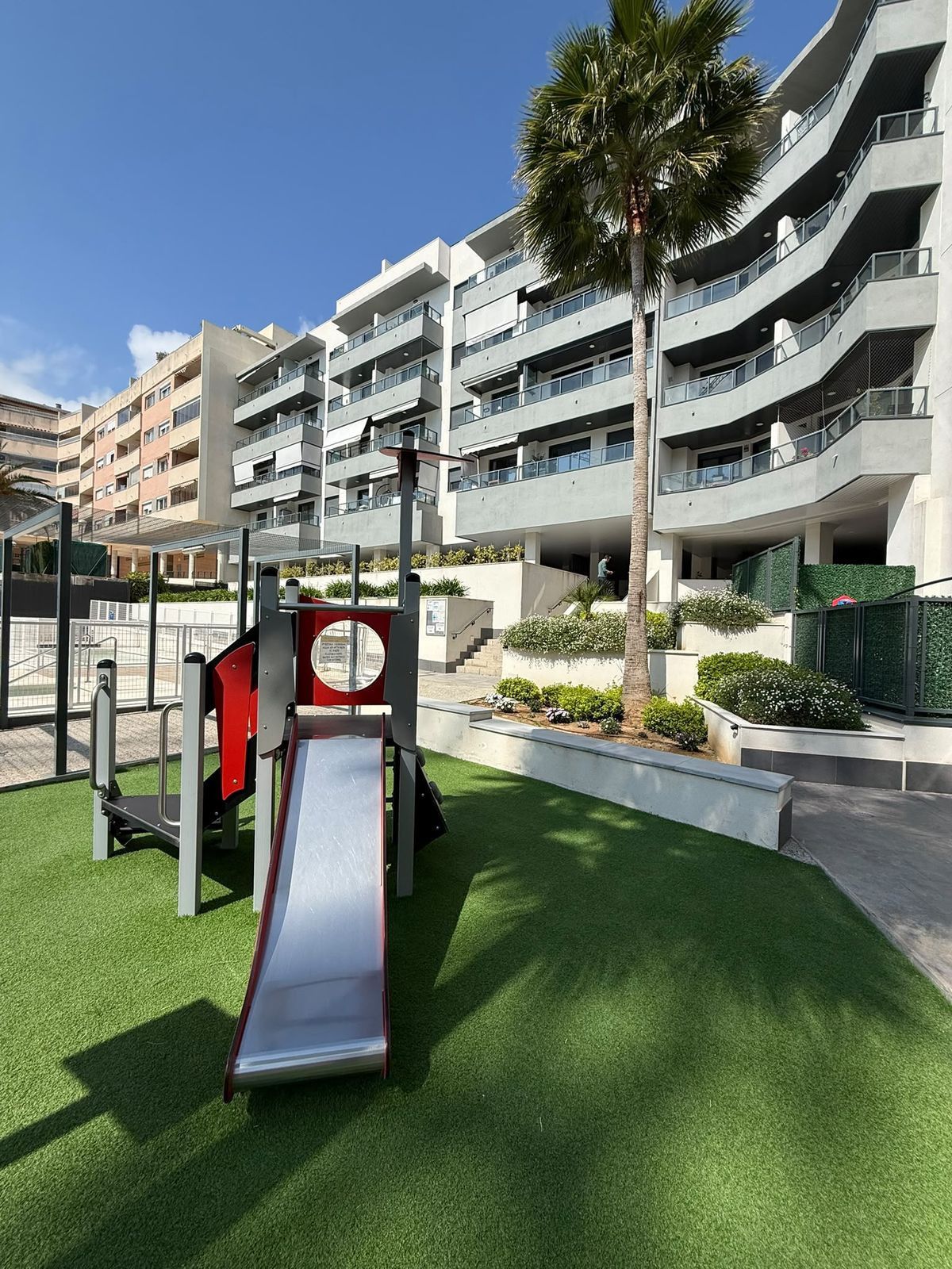 Middle Floor Apartment in Las Lagunas, Las Lagunas, 3/12