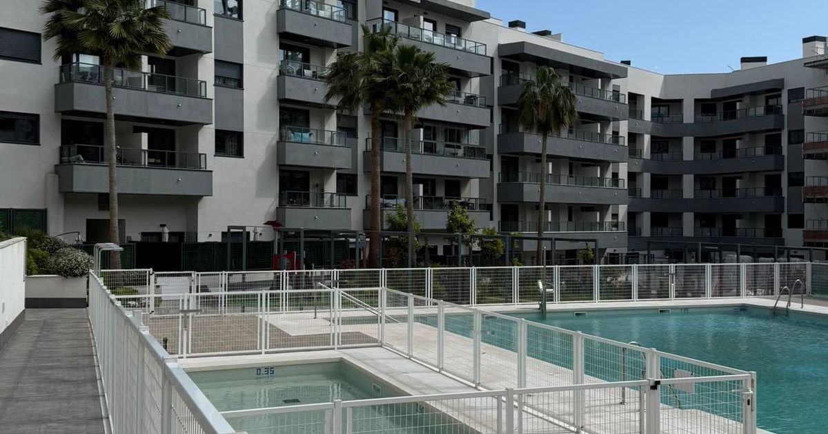 Middle Floor Apartment in Las Lagunas, Las Lagunas, 9/12