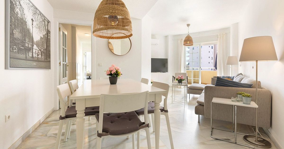 Wohnung in der mittleren Etage in Torremolinos, Torremolinos, 2/12