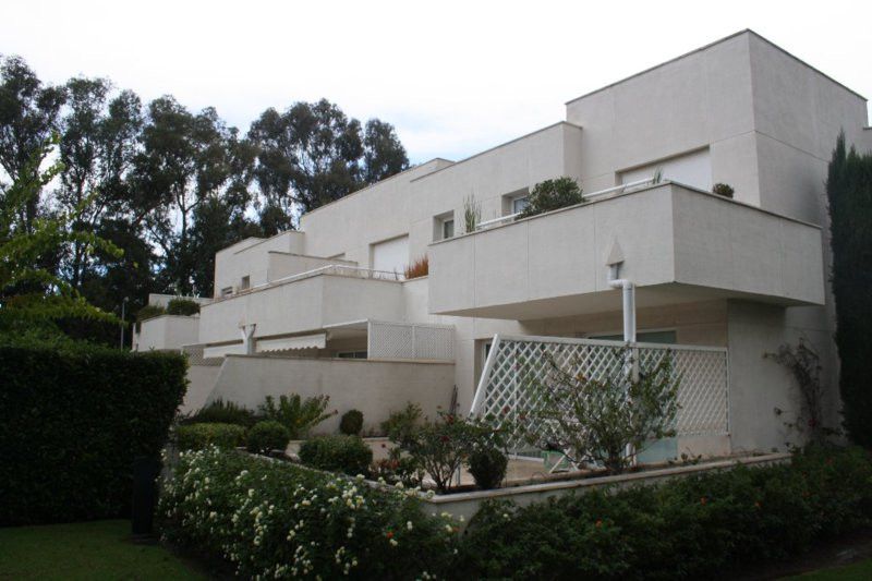 Halfvrijstaande woning in Estepona, Estepona, 3/12