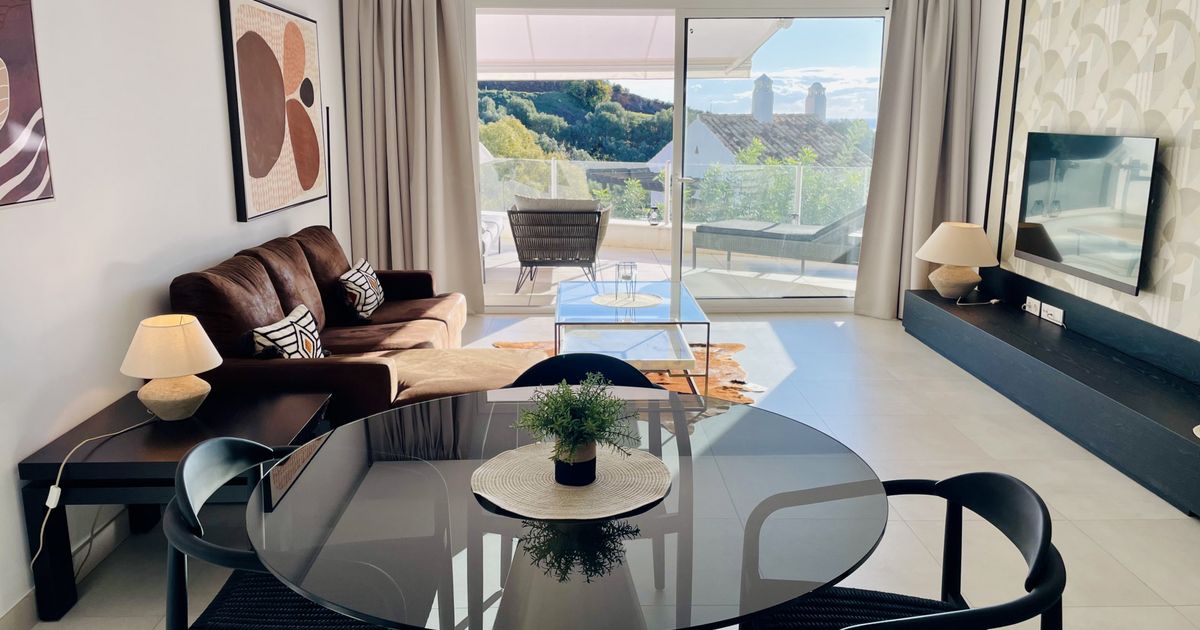 Apartment in Marbella East, Los Monteros, Marbella East, 1/12