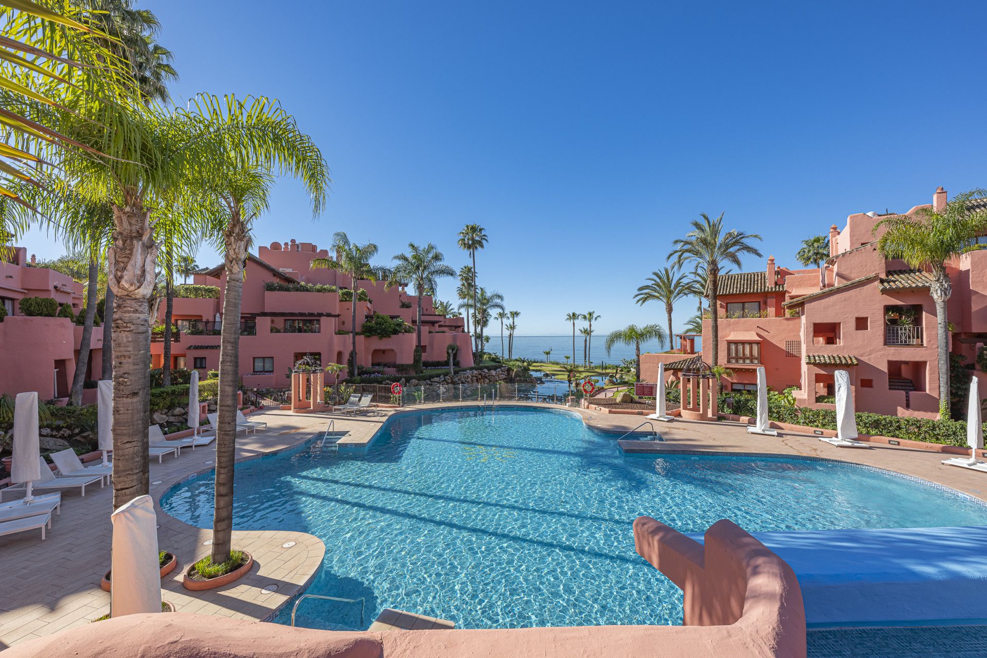 Apartamento en Estepona, Cabo Bermejo, Estepona, 4/12