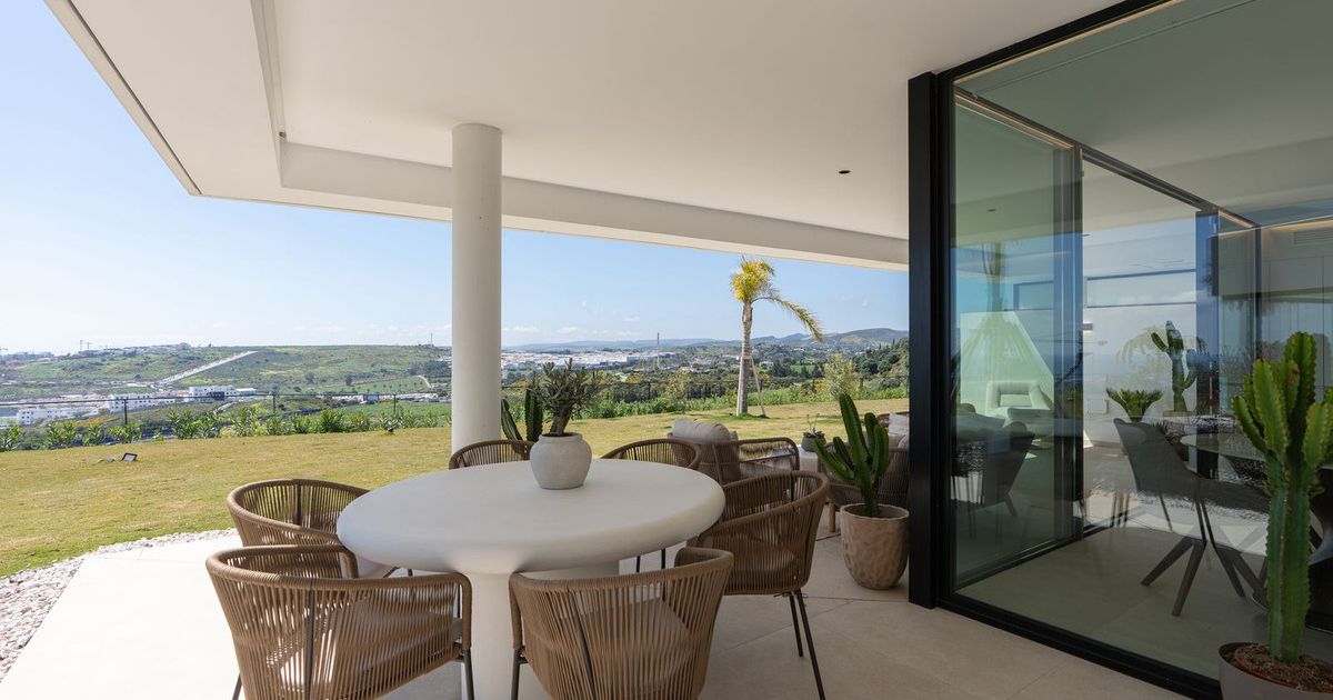 Erdgeschosswohnung in Estepona, Estepona, 1/12