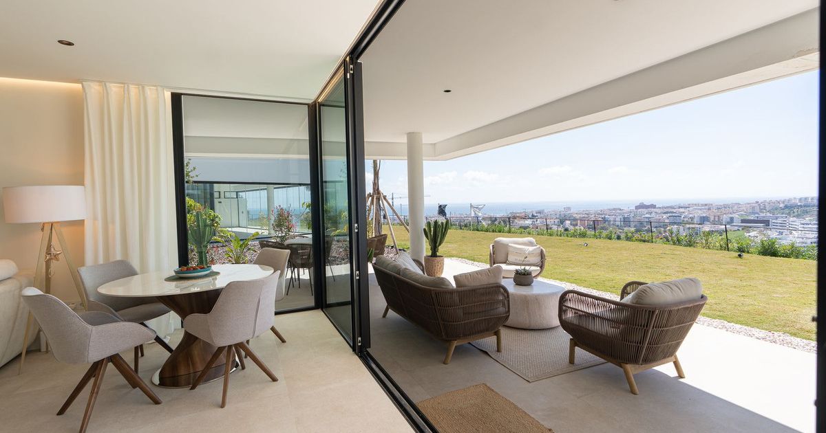 Erdgeschosswohnung in Estepona, Estepona, 2/12