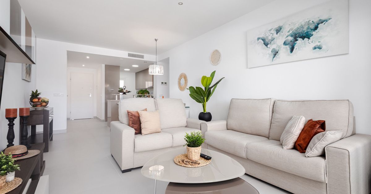 Apartamento en planta media en Estepona, Estepona, 2/12