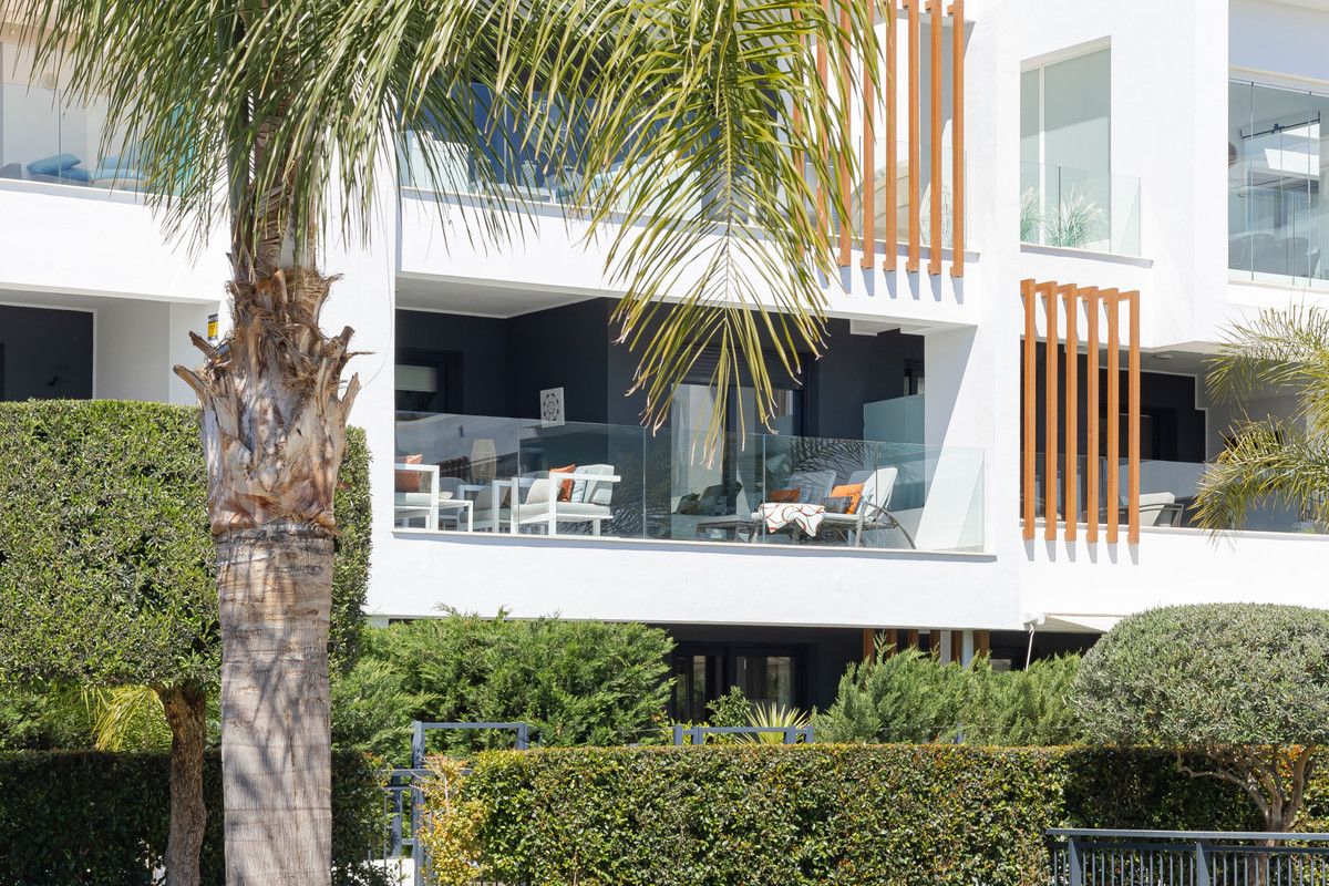 Apartamento en planta media en Estepona, Estepona, 12/12