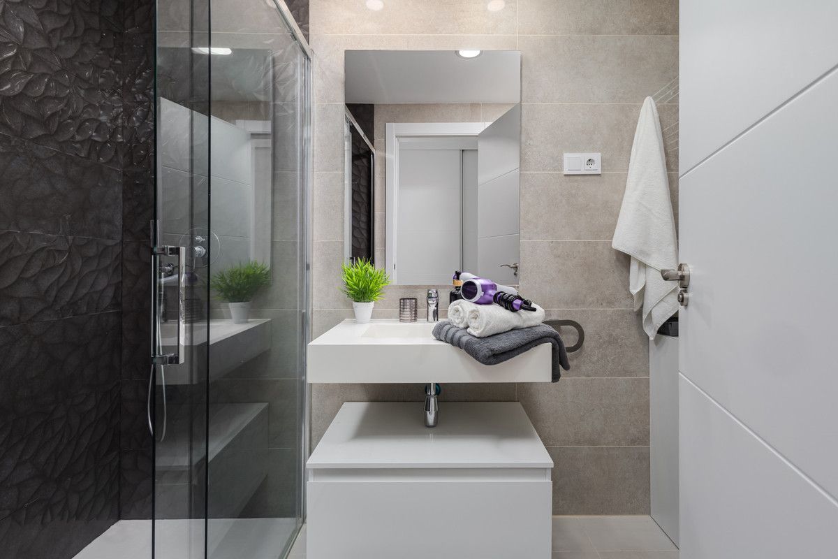 Apartamento en planta media en Estepona, Estepona, 7/12