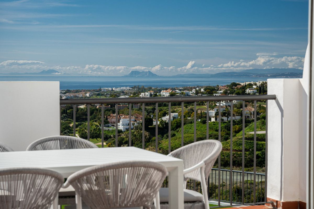 Penthouse Duplex in Benahavís, Benahavís, 1/12