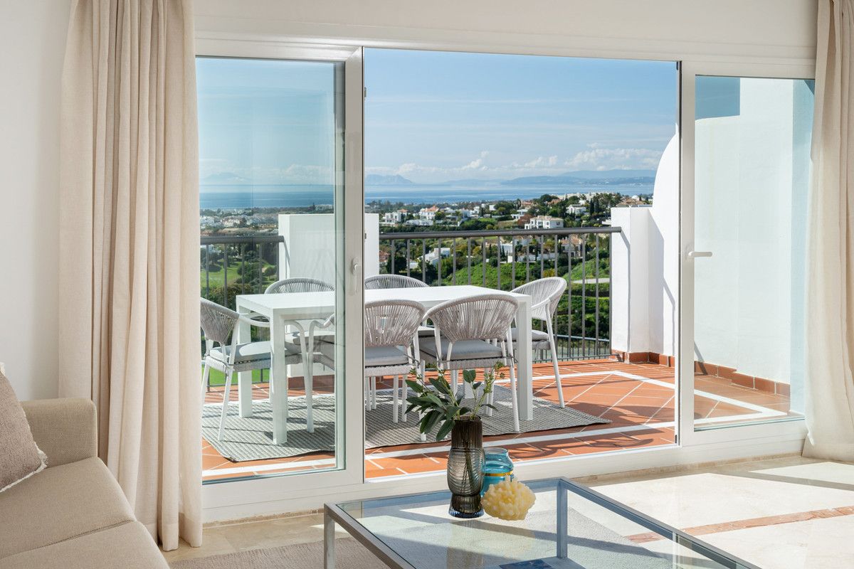 Penthouse Duplex in Benahavís, Benahavís, 6/12