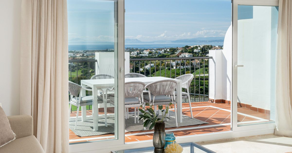 Penthouse Duplex in Benahavís, Benahavís, 6/12