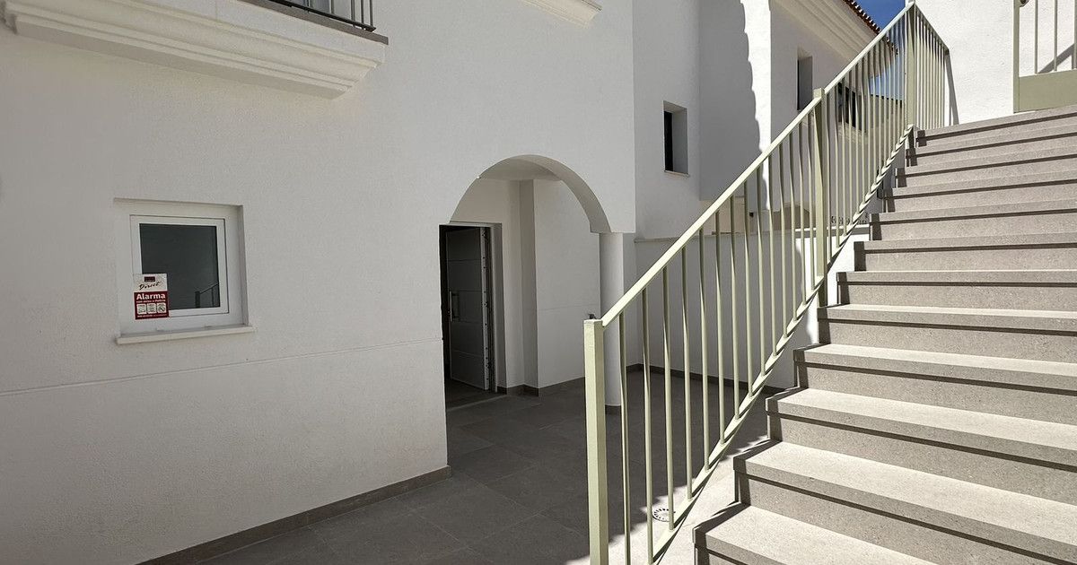Townhouse in Torrequebrada, Torrequebrada, 4/12